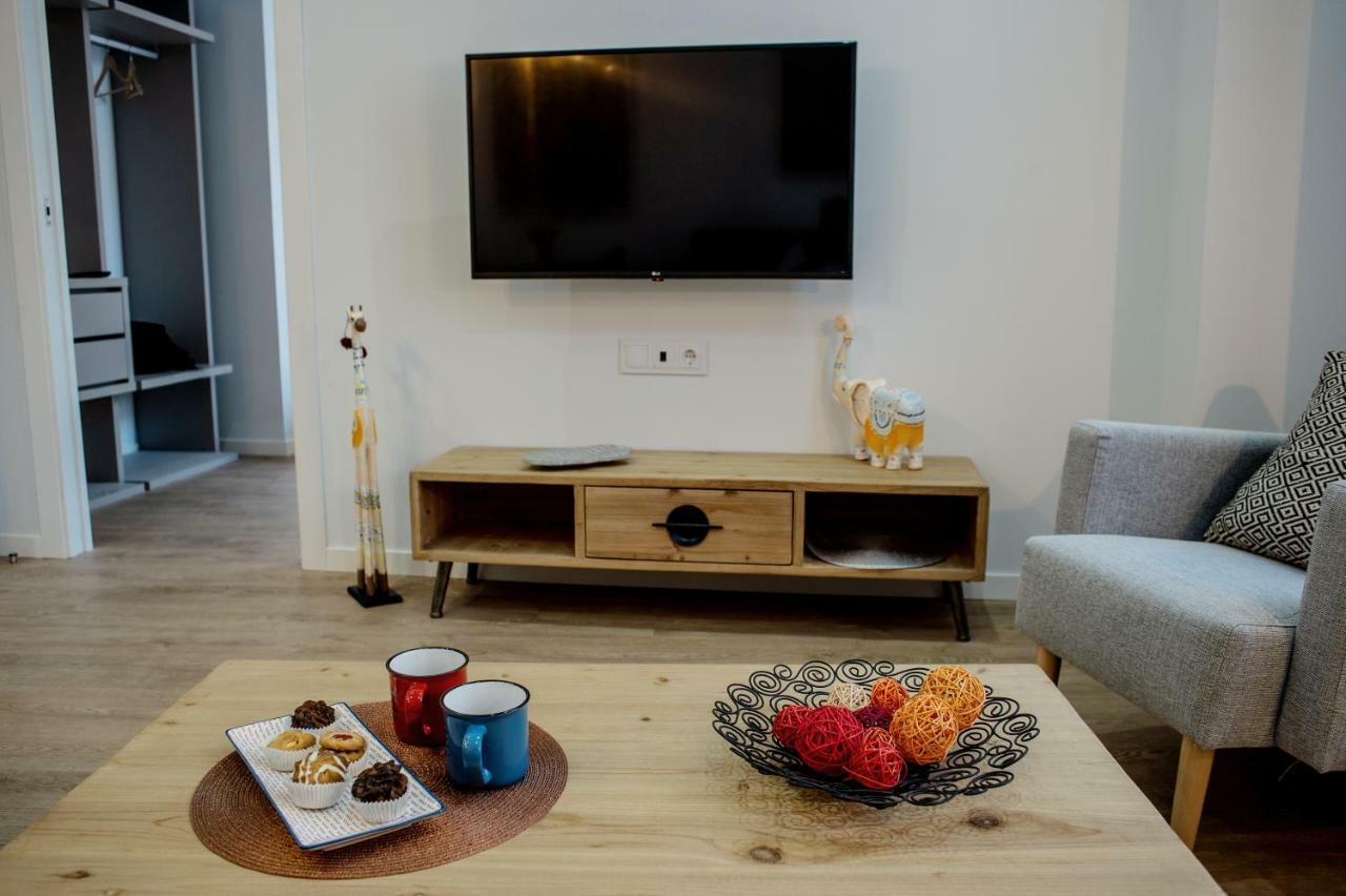 Caces Apartamentos Turisticos Moret 11 - 2B מראה חיצוני תמונה